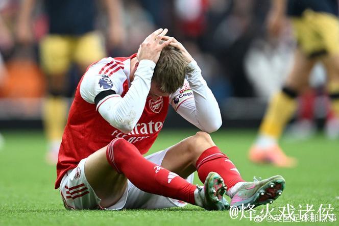 阿森纳雪上加霜!后防核心伤缺4-6周 一线队后卫仅剩5人 阿森纳雪上加霜!后防核心伤缺4-6周 一线队后卫仅剩5人