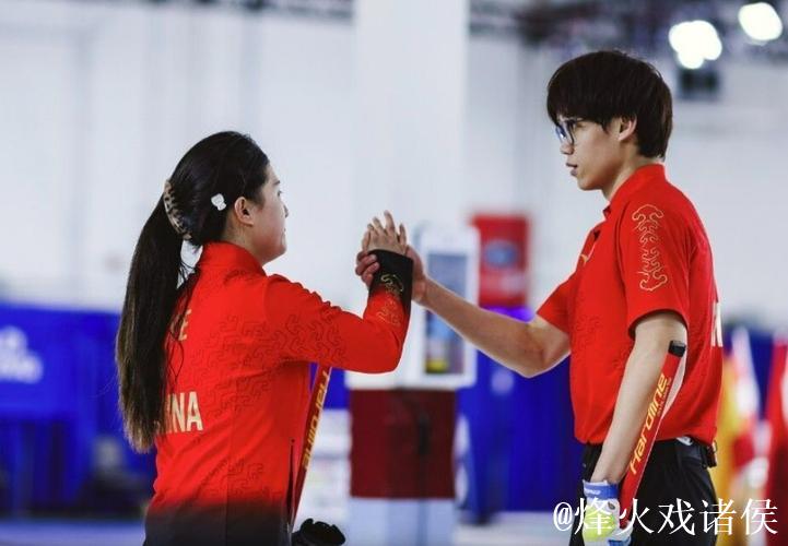 冬奥会冰壶落选赛：中国混双队小组第二成功晋级